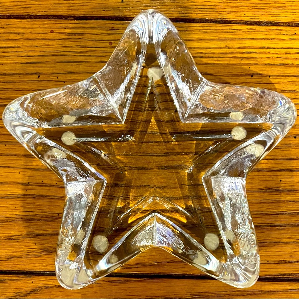 EUC Simon Pearce Glass Star, 5 inch X 1-1/4 inch, paperweight, keepsake